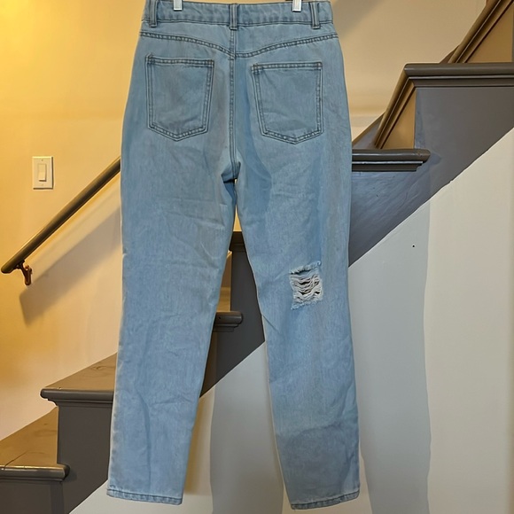 Refugee Mom High Rise Distressed Jeans - Picture 5 of 5